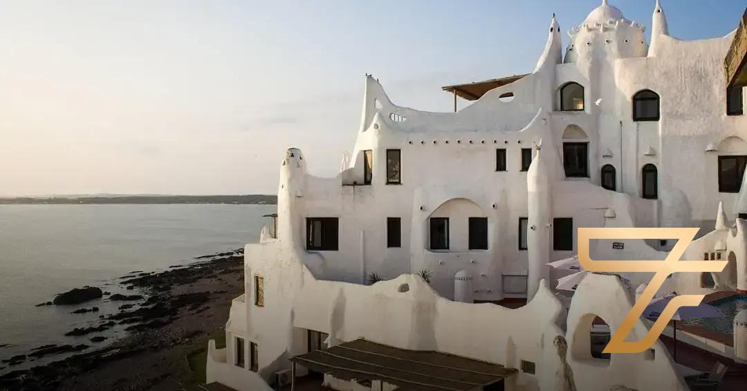 Descubra o Casapueblo: Uma Joia na Praia de Punta del Este